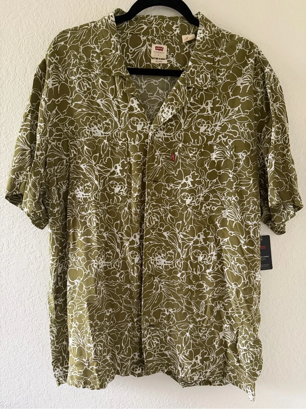 Levi's Olive Green Short-Sleeve Floral Print Shirt Size-Large